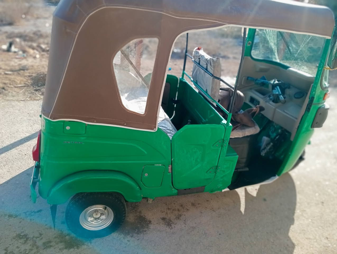 سلام عليكم شباب تكتك 21 مرقمه  مكفوله فقط بستم مبدل لباقي عله وضع شركه سعره 7 800 وبيه مجال  ***********
