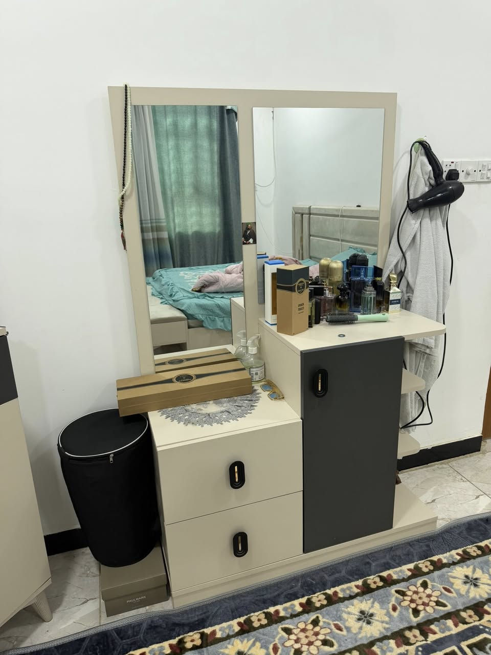 غرفه مستعمله للبيع ستعمال قليل
القطع 10
النضافه %95
السعر 950


**إذا كنت صاحب هذا الإعلان وتريد حذفه لأي سبب، رجاءا أرسل رسالة إلى الدعم الفني**