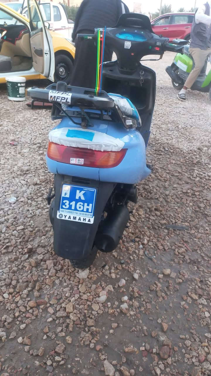 السلام عليكم دراجه فراشه للبيع فحل دسك مكينه ناعمه شلعه ومعدل تخبل كهربائيات كله شغاله اشاير لايت هورن نكره سلف سعر 325 وبيه مجال عنوان دوانيه قضاء السدير ***********
