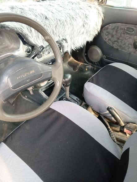 اكسنت موديل ٩٥ ، محرك كير اوتو ثنينهن جدد و باتري جديد ، كهربائيات كلها شغاله ، تخم تايرات جدد ، ادامه كامله 
شرط التحويل ، السنويه صاقطه ، السعر ٣٤ وبيها مجال 
مكلف بالنشر للاتصال *********** Colombo
