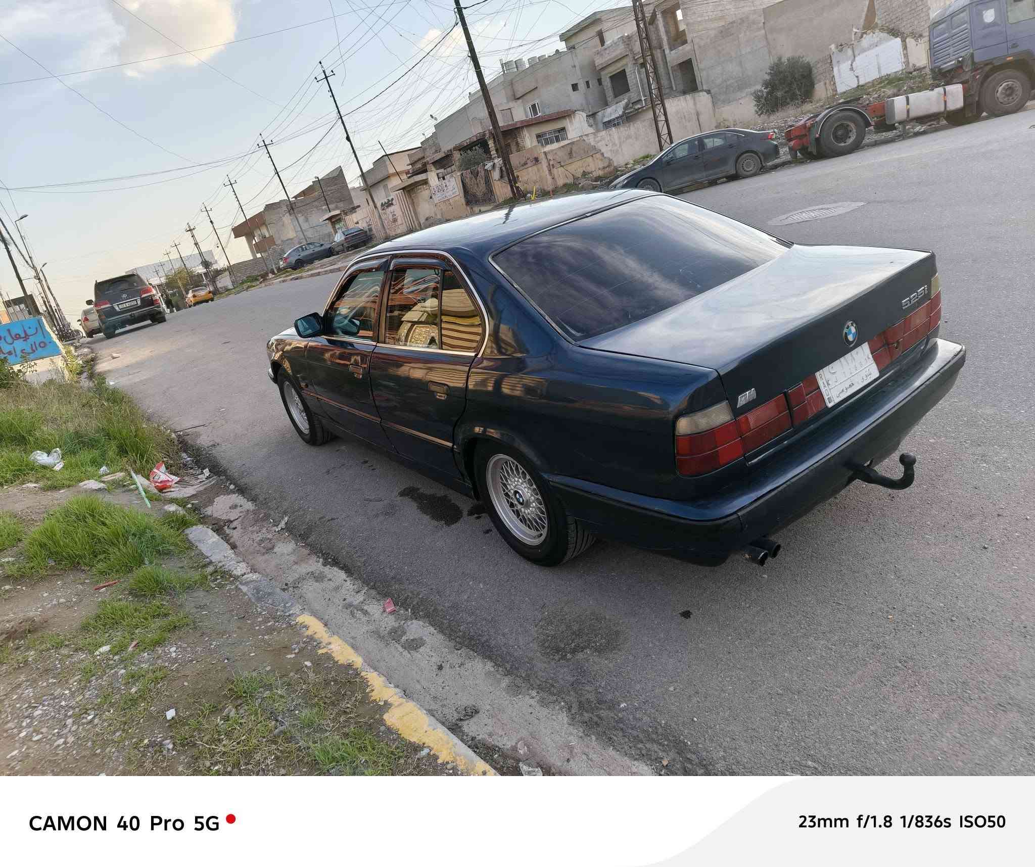 سلام عليكم
سياره للبيع 
موديل90
كير مكينه شرط مكينه فل
شرط التحويل كاربون بيها
طخم تايه
مصبوغه عام جمالية
***********
