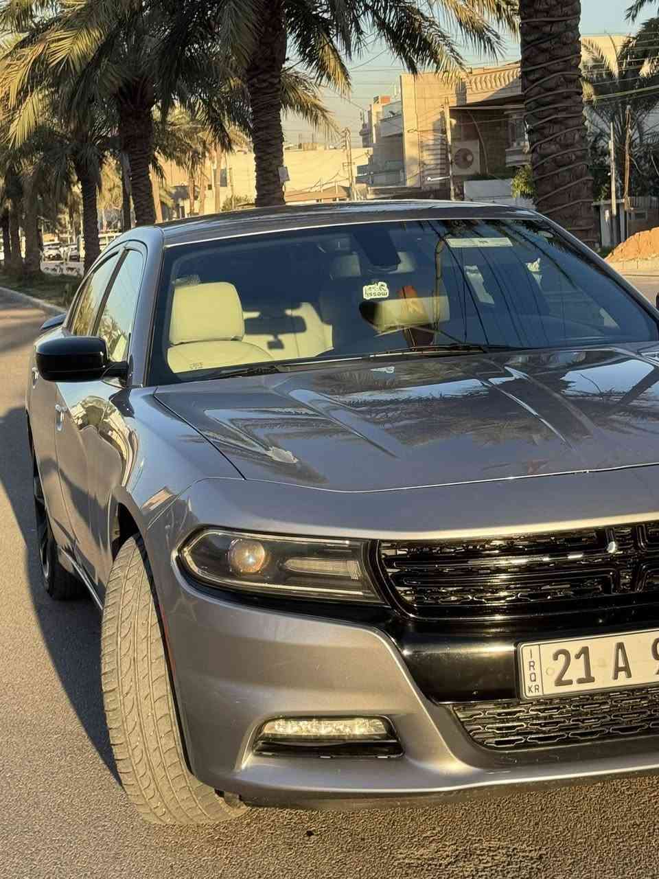 جارجر 2016
داخله للعراق كلين واهنا بيها طخه بابين وحده مبدله نفس الون والثانيه مصبوغه
داخل ابيض صدر جديد مابيها اي نقص رقم سليمانيه باسمنه
السعر ١٧ الف 
ماشيه ١٣٣ ميل 
مكان السياره بغداد/ السيدية
***********
