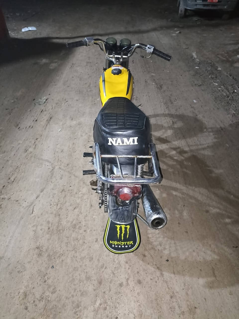 دراجه للبيع بدون اوراق السعر400العنوان النجف كوفه***********
