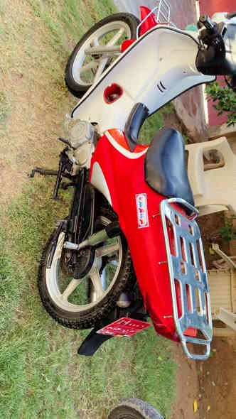 للبيع موطور سلفيز مديل 2014 نضيف حيل تايرات جدد دبلات جدد كهربائيات شغاله صوت ناعم السعر 675 وبي مجال / ***********
