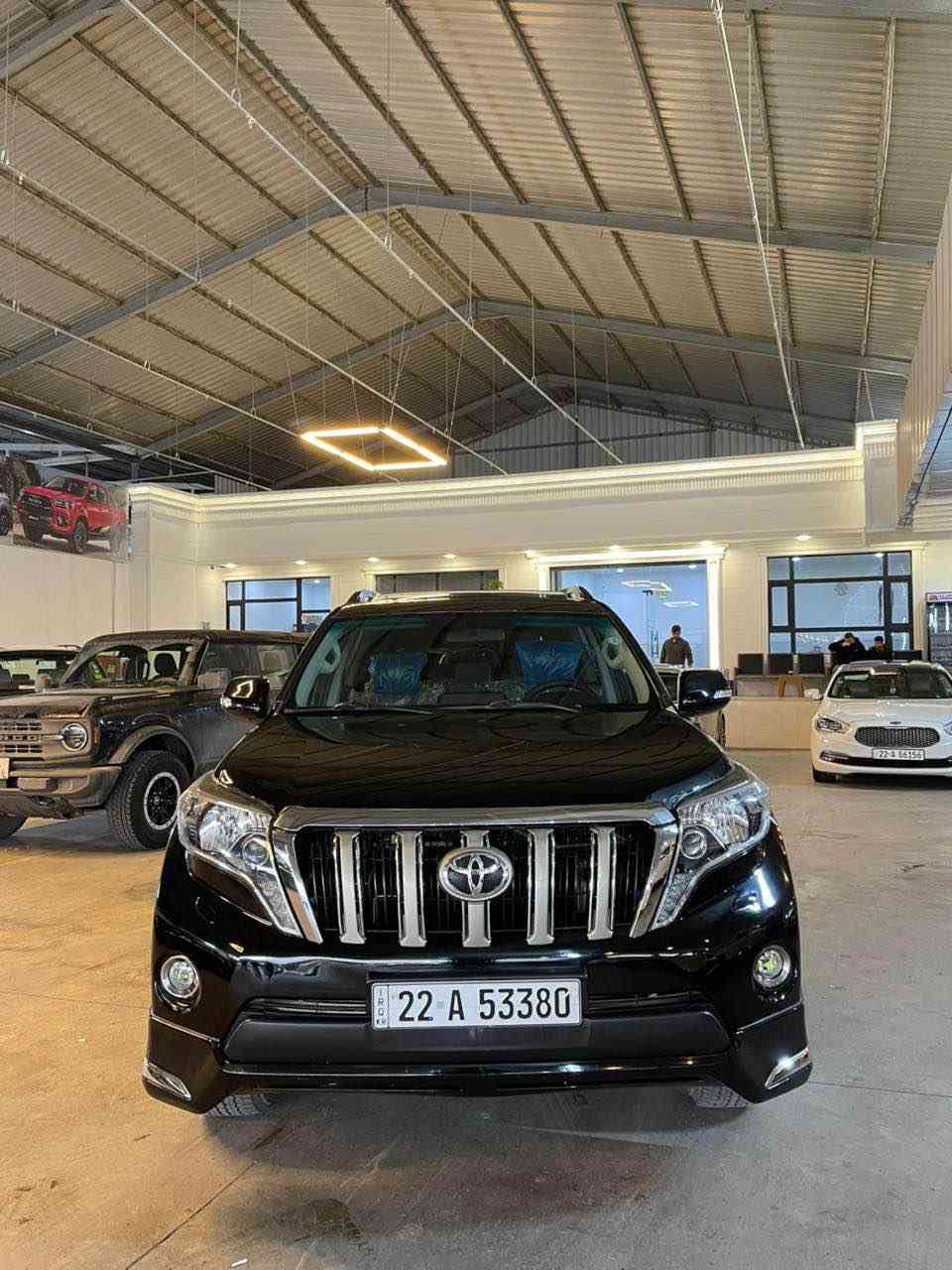 پرادو سبورت 
موديل ٢٠١٣ محدص شكل ١٦ 
سيارة كلين بدون ايشي 
٤ سلندر گير محرك بشةرت مامفتوح 
رةقةم جديد سةنوية جديد 
موسفات 
فول 
سلةجة 
سلةيت 
لةيت ليد 
جام اتو 
٤ ويل 
شاشة لةمص
كاميرة 
***********
واتس اب فايبر 
———————————-
برادو موديل ٢٠١٣ دةعامي كورةوة بة شكل ١٦ 
سارةكة زور خاوينة هيجي نية 
 ٤بستوة مةكينةي نةكرايتةوة بةشةرتي سونةر 
فول مواسفات 
***********
وةتس اب فايبر أربيل, العراق
