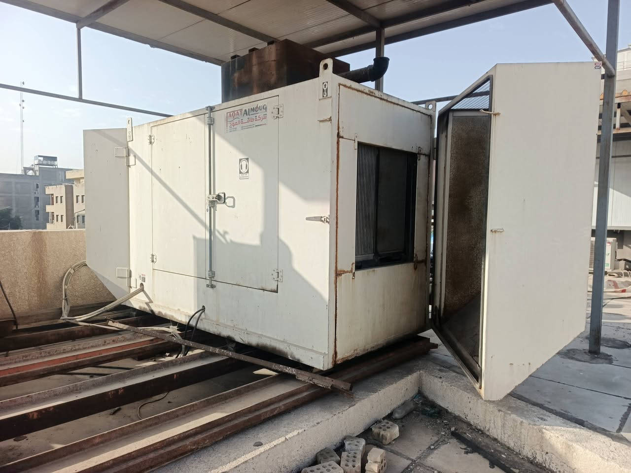 السلام عليكم
مولده للبيع نضيفه  بيركنز انكليزي راس توليد لوري سومر
السعر ١١٠ $
وبيها مجال 

موديل ٢٠١٣ 

٢٥٠ كيفي
***********
مكانها الحارثيه
