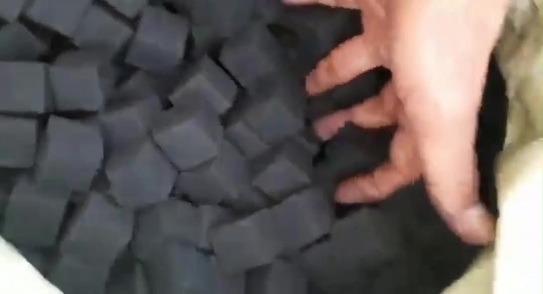 🔥 فحم عالي الجودة للتوريد المحلي والدولي 🔥

هل تبحث عن فحم شواء (BBQ)، فحم خشب صلب (Hardwood Lump), فحم خشب تمارين(Tamarind)، وفحم خشب هالابان(Halaban ) فحم قشور جوز الهند، فحم سوداس (Sawdust Briquette)، فحم صناعي أو فحم بريكيت (Briquettes)؟

في Syahma Sukses Berkah نوفّر فحم ممتاز بالجملة — مثالي للمطاعم، التجار، الموزعين، والاستخدام الصناعي.

✅ نسبة رطوبة منخفضة

✅ نسبة كربون عالية

✅ جاهز للتصدير (حاويات 20 قدم و40 قدم)

✅ خيارات FOB & CIF متوفرة

✅ طرق الدفع: تحويل بنكي (TT)  اعتماد مستندي أو (LC)

📍 مقرّنا في سورابايا – أندونيسيا، والشحن لجميع أنحاء العالم!

📞 الاتصال / واتساب: wa.me/6285235346554

📧 البريد الإلكتروني: syahmasukses@gmail.com

🌐 الموقع: www.syahmasuksesberkah.com

دعنا نتواصل ونبني شراكة تجارية طويلة الأمد. استجابة سريعة – أسعار منافسة – توريد موثوق.

#تصدير_فحم #فحم_خشب #فحم_شواء #فحم_هالابان #فحم_صناعي #فحم_بريكيت #فحم_قشور_جوز_الهند #إندونيسيا_إلى_العالم  #تجارة_التصدير #فحم_تامارين


**إذا كنت صاحب هذا الإعلان وتريد حذفه لأي سبب، رجاءا أرسل رسالة إلى الدعم الفني**