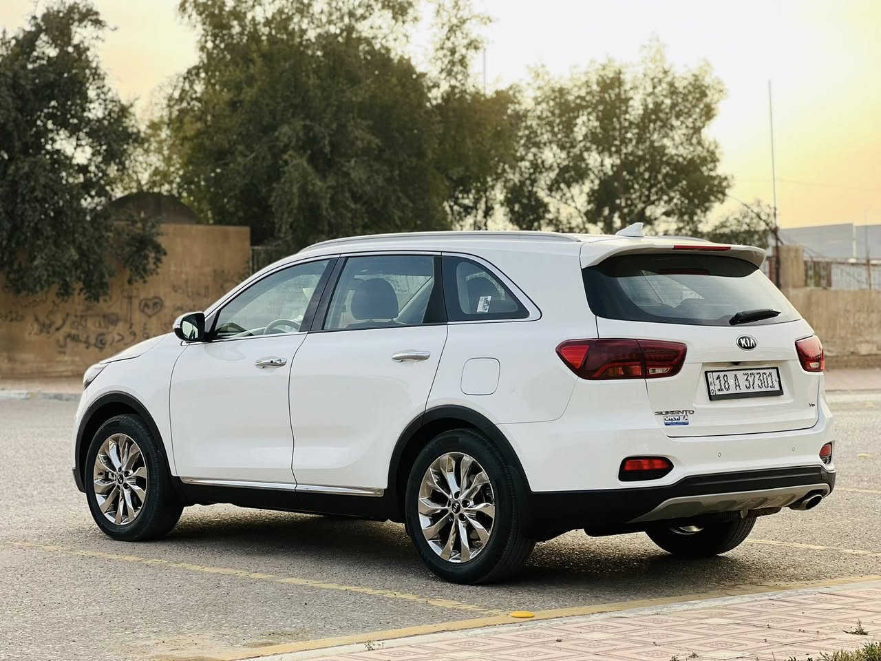 السلام عليكم ورحمه الله 
للبيع سورنتو 2020 وارد خليجي 
مكفوله كفاله عامه رقم بابل 
انگليزي بأسمي فول عدا البانوراما 
جاهزه من كلشي ماناقصها شي 
العنوان كربلاء السعر 270
للاستفسار ***********
            ***********
