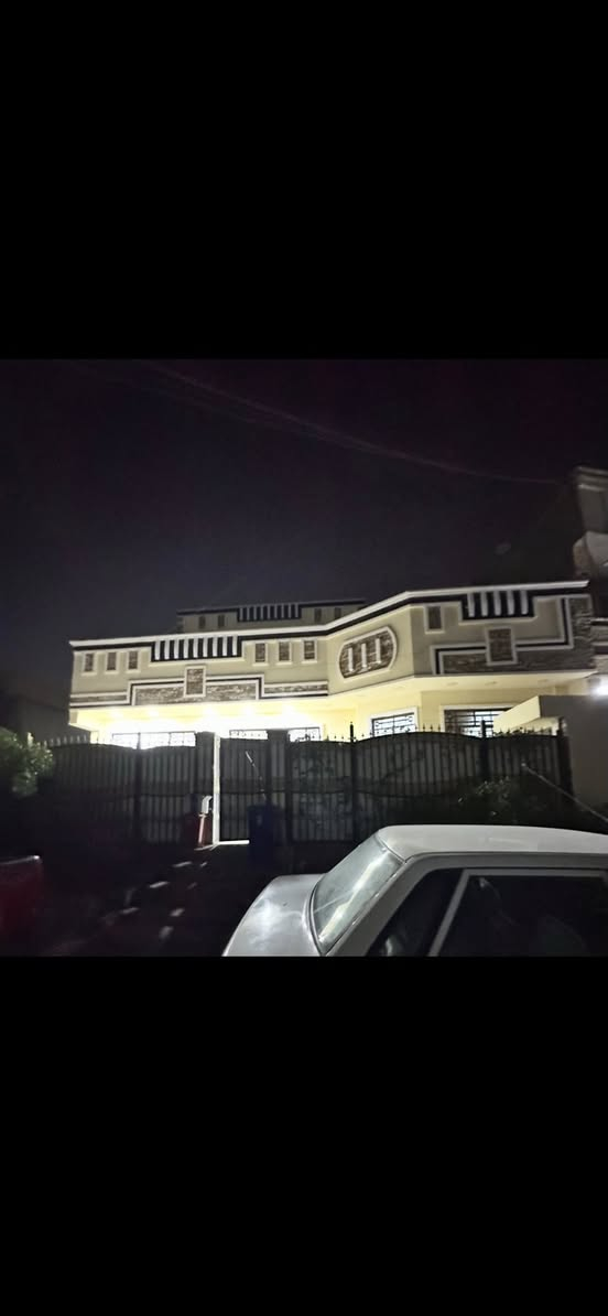 للبيع
بيت 200 متر ، مدينة الإنتصار قرب الراشدية، شارع الخيّاط ، بيت ركن ، طابو صرف سند 25 زراعي ، مواصفات البيت ، كراج، إستقبال ، هول ومطبخ ، 2 ترك ، صحيات خارجية وداخلية، غرفتين نوم بالطابق الاول، الطابق الثاني يحتوي على غرفة نوم ، حمام، هول وسطح ، السعر مع الاثاث 175 
ً 
للإتصال ***********
