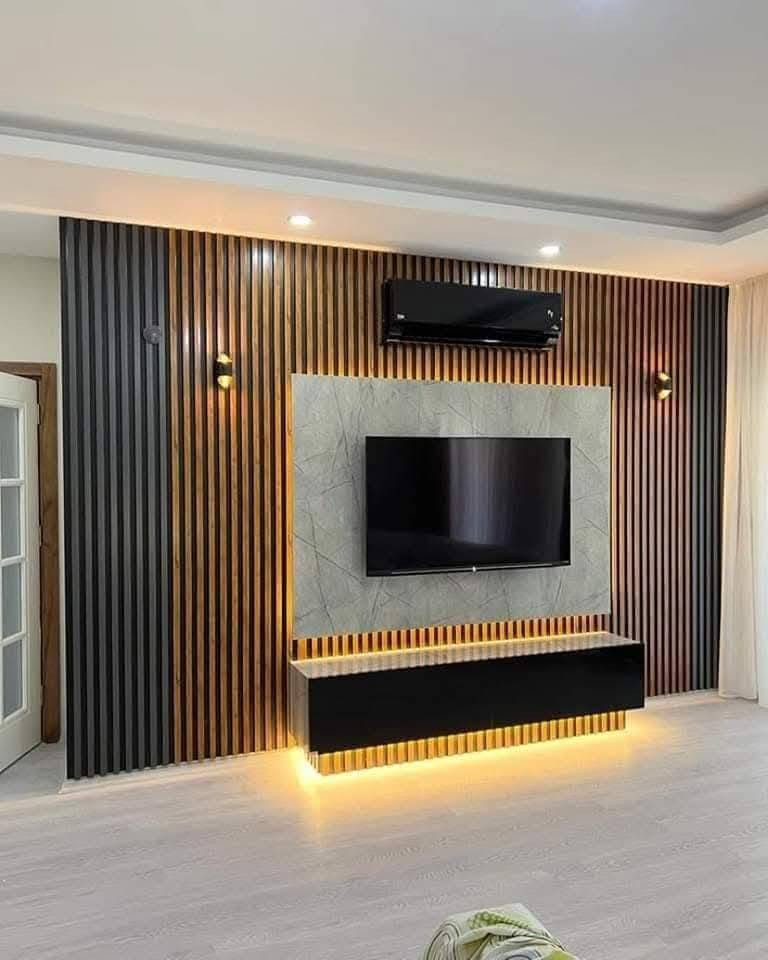 اعمال ديكورات وصبغ منازل واجهيات باسعار مناسبة اتصل واتساب او *********** المكان بغداد

