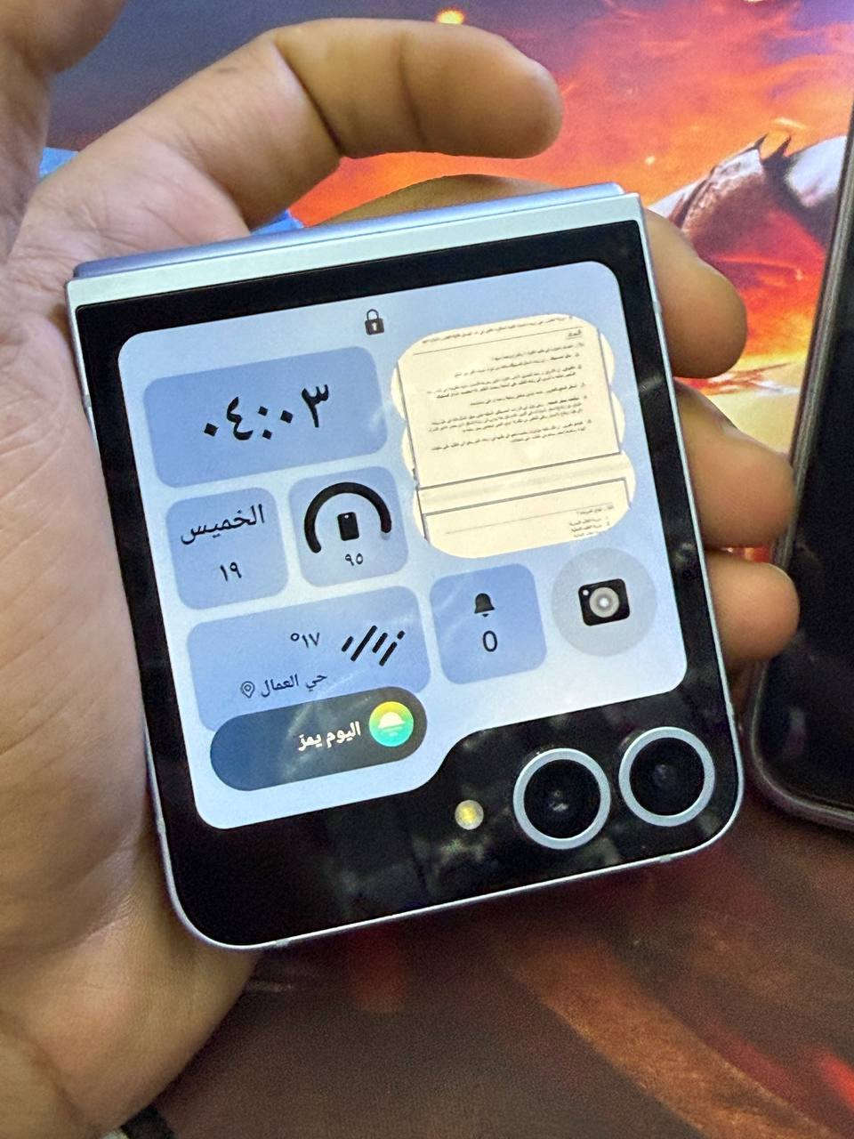 السلام عليكم
Z FLIP 6
ذاكره 512
مكفول من كلشي 
ماعدا هاي النقطة موضحه بالصوره 
سعره 425 
***********
