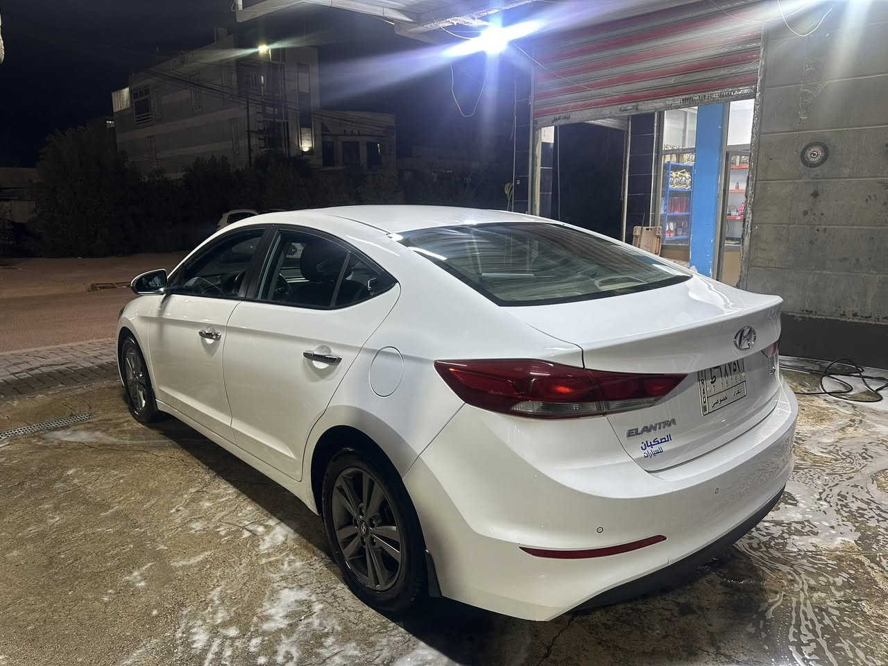 السلام عليكم صيام مقبول                               للبيع النترا خليجي موديل ٢٠١٧ رقم بغداد الماني محرك ٢٠٠٠ دوش وگير  اي تي وتبريد مكفولات ماشيه ٩٥ الف كيلو مواصفات فتحة سلايد طگتين سويچ تبريد قطعتين مري شفط انظمة قيادة تحكم ستيرن شاشة اندرويد كامره يدات نيكل سياره جاهزه وجديده شرط التحويل  مكان السياره بغداد السيديه السعر ١٣٥ ومجال بسيط للاتصال *********** او *********** واتساب او ماسنجر خاص
ملاحظة 
بيها باب خلفي يمنه مبدل ومصبوغ بلا دواخل وباب الصدر مصبوغ والجاملغ الخلفي كلير بدون دواخل
