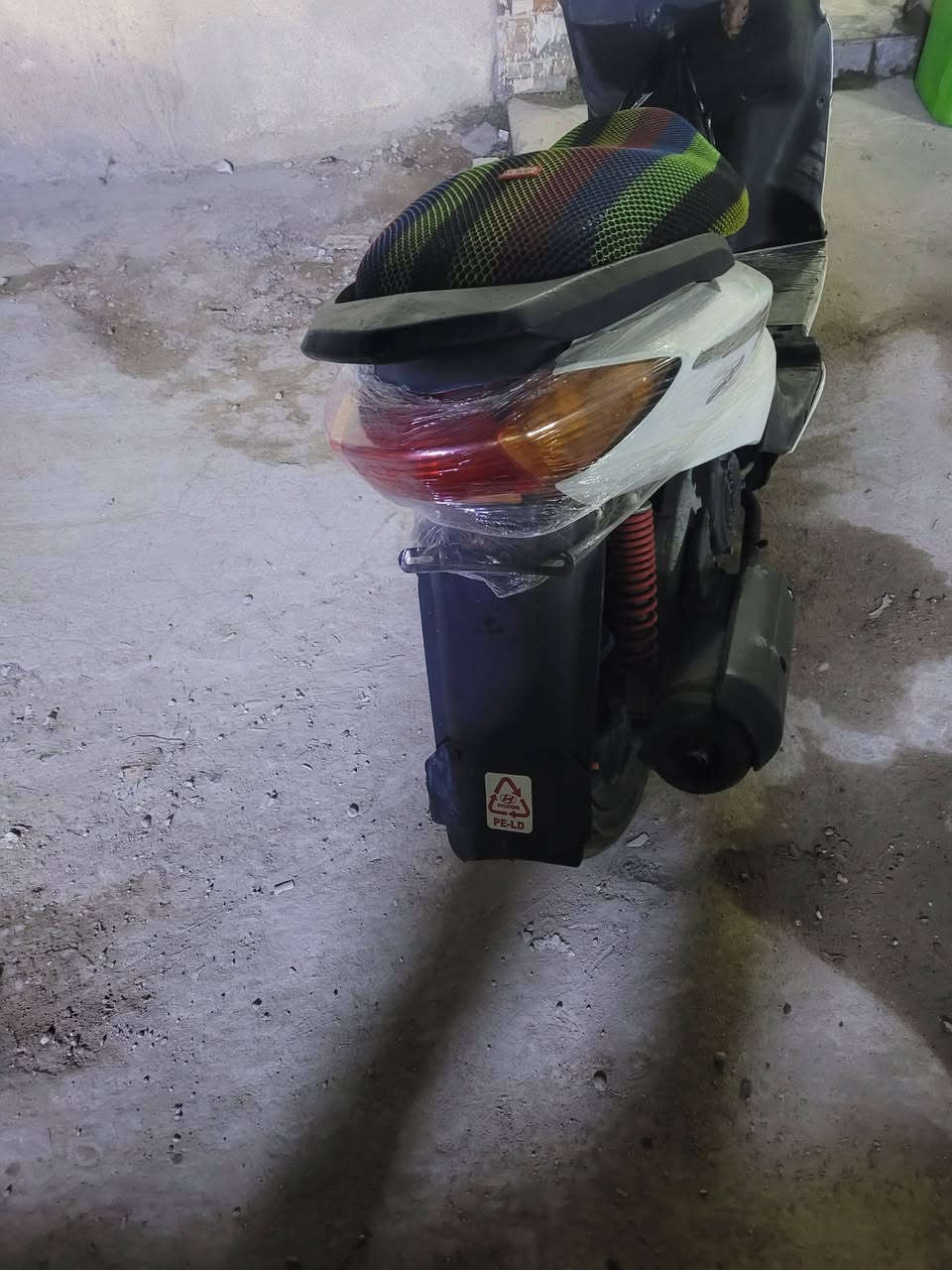 السلام عليكم عندي سكنس للبيع  محرك مقفول دراجه نظيفه سعر 750 وبيها مجال


**إذا كنت صاحب هذا الإعلان وتريد حذفه لأي سبب، رجاءا أرسل رسالة إلى الدعم الفني**