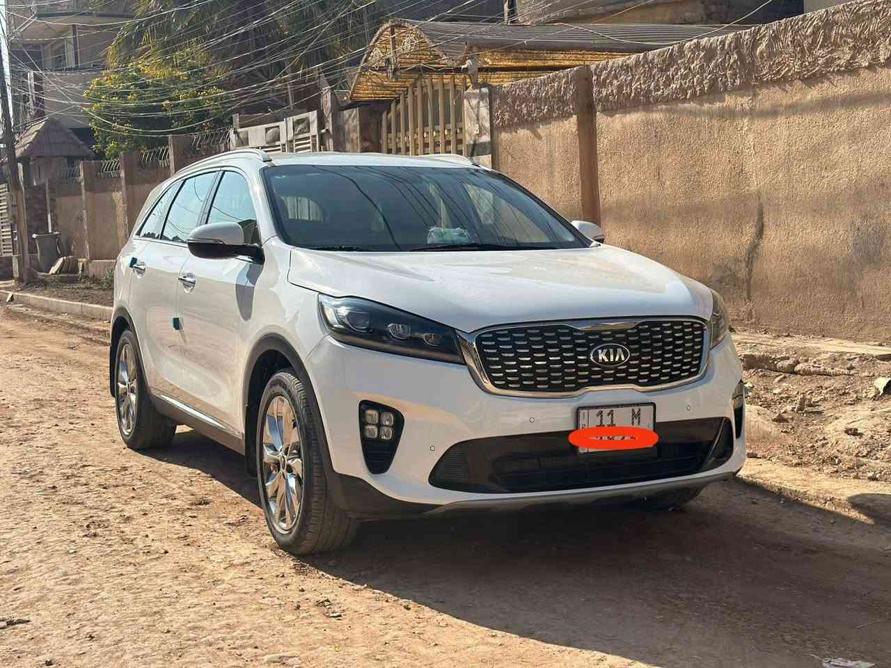 السلام عليكم
سورنتو خليجي ٢٠١٩ رقم بغداد دولي باسمي تحويل مباشر
٦ سلندر
٧راكب
٣ قطع تبريد
بصمة تشغيل وابواب
مري شفط 
جنطة شفط كهرباء 
كشنات جلد
كشنات كهرباء 
بردات بلادي
لايت زنون
بك لايت LED 
انضمة قيادة متعددة
شاشة كبيرة
كامرة دوارة
حساس خلفي
تحكم ستيرن جهتين

سيارة كلش حلوة وبالواقع احلى من الصور
تخم تاير جديد باتري جديد السيارة ماشية ٥٨ الف كيلو
كير ومحرك مكفول على وضع الشركة
مكفولة من الصبغ والبارد والتبديل والطخة (مكفولة من الدعامية للدعامية)
سونار موجود 
مكاني بابل الحله السعر ٢٦٠ ورقة للاستفسار ‭ ***********
مكلف بالنشر . خابر صاحبها
