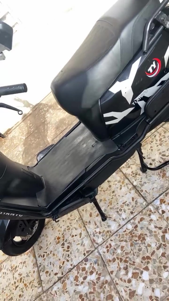 درجه شحن للبيع 318 باب أول دراجه تخبل اللي يحب يدخل خاص أو WhatsApp   (***********)
