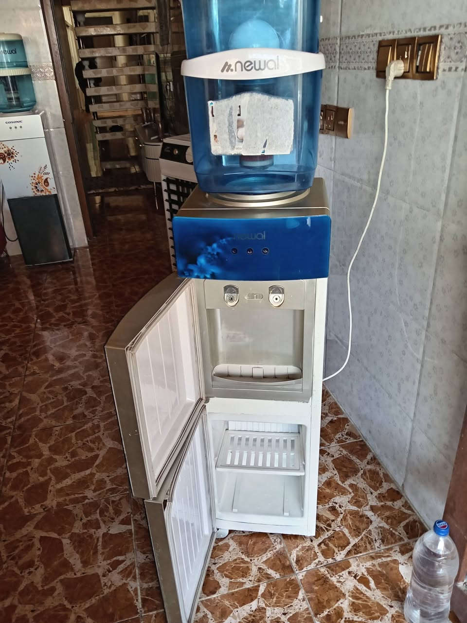 براد شغال حار بارد شرط سعرو ٦٥ الف بي مجال


**إذا كنت صاحب هذا الإعلان وتريد حذفه لأي سبب، رجاءا أرسل رسالة إلى الدعم الفني**