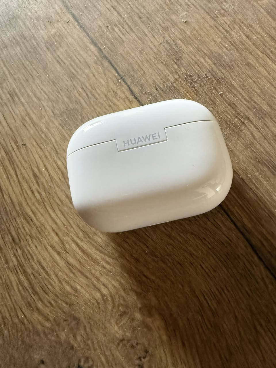 سماعات هواوي 
HUAWEI Free buds  SE 4 ANC
بعدها داخل الضمان استخدام يومين فقط
قيم بما يرضي الله وخذها 
***********
بغداد البياع يوجد توصيل
