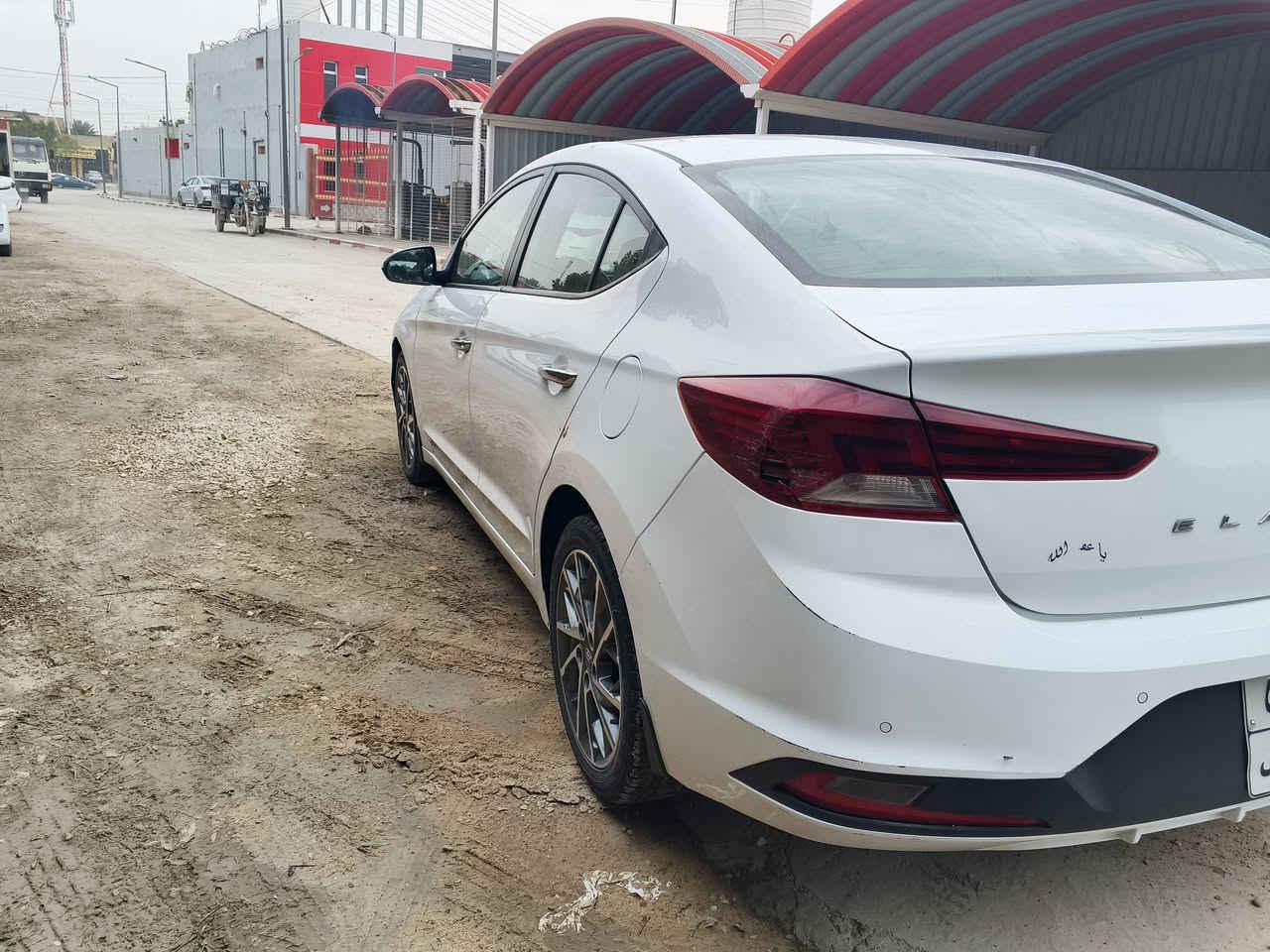 النترا 2020خليجي فول واحد على واحد
كفاله عامه كير مكينه تبريد حداديه 
فول موصفات فتحه حساسات امامي خلفي 
تحكم ستيرن جنطه ذكي
رقم اربيل بسم الشركه
السعر 158 بيها مجال قليل حك الجيه
مكان السياره نجف تواصل ***********
