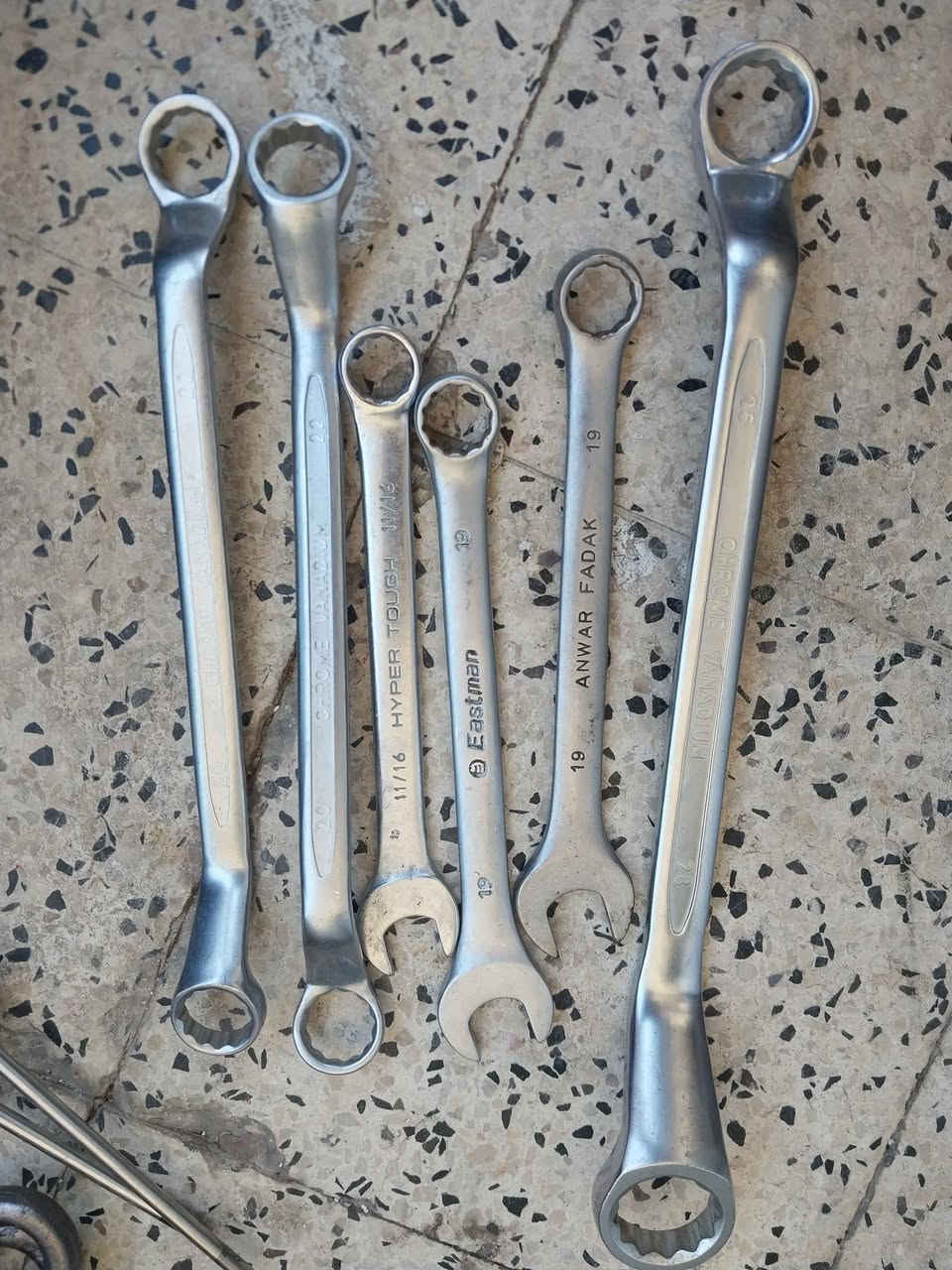 غراض للبيع كلمن وسعره 
*********** بغداد, العراق
