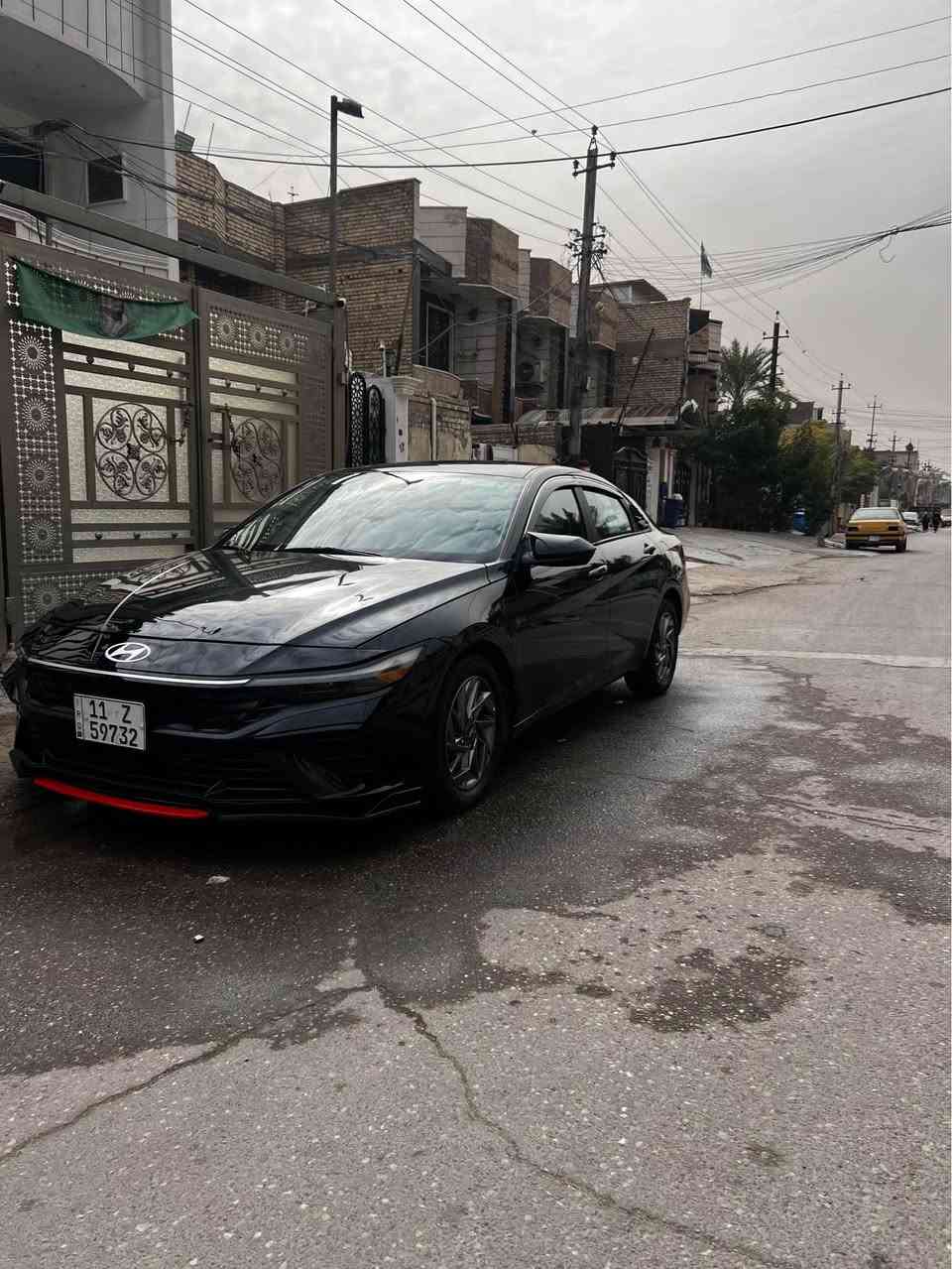 سلام عليكم 
النترا 2024 اسود ملكي 
فول عده الفتحه شاشه ديجتال
تحكمات ستيرن
ثلاث وضعيات قياده
بصمه 
شاشه
رادارات امامي خلفي جانبي 
ماشيه 30 km كيلو متر مو ميل 
تحويل مباشر 
حادث بنيد مبدل فقط وبارد كلش بسيط حته ممبين بل جاملغ 
سياره جديده ومامتعبه ومرتبه وحلوه 
السعر 162 
مكان بغداد *********** بغداد, العراق
