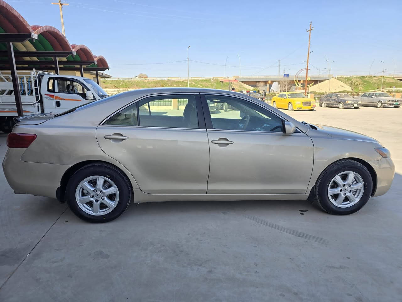 كامري موديل 2009
الضرر خمس قطع انطيك حزام بدون دواخل شرط 
كير محرك بشرط
طخم تواير
صدر
سياره جاهزه للخير
بدون تقحيل
هزه سنويه
شرط التحويل
بيها موصفات حلوه 

ترايك وين ماتريد 

السعر 100وبيها مجال 

اتصل وبيك خير ودلل سياره مصروف عليها جثير

***********
