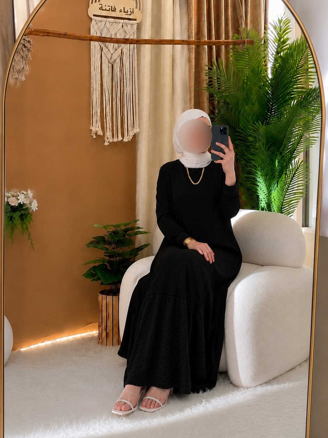 ازياء فاتنة
فستان اسود فخم  مع الشال هدية 🎁 
فصال كلوش محتشم للمحجبات 
موديلات فاتنة… ماتتفوت 
حصراً من ماركة فاتنة 
• الشال كويتي فخم جداً يكون هدية 🎁 مع ڪُـل فستان 
• طول الفستان 160 سم 
• تفصيله مريحة فصال فخم 
• تنطي مظهز انحف باللبس
• ⁠ ✨
قطعة تبقى وياج سنين وما تبطل موديلها 👌

متوفر حالياً بكمية محدودة
راسلينا خاص واحجزي بسرعة قبل النفاذ 💌

#ازياء_فاتنة⁩⁩
قالب راهي 
___________________________ 
🖊️ االــخـــــــاامــة :- 
“كريب ياباني ” فاخر “ مستورد هو من الأقمشة التي تتميز بنسيجها الفخم ويمتاز بمقاومته للتجعد وسهولة غسلة.
• يكون مطفي بدون لمعة
❥❥ ─── ❥❥ ❥❥ ─── ❥❥ 
القياسات القياسات 1/2/3/4 

🌱قياس 1):- 
تلبس وزن من 70 الى 80 كــــيـلـو ⚖️ 
يعني يلبس قياس. 40 . 42. 44 

🌱قياس 2 ):- 
تلبس وزن من 80 الى 90 كــــيـلـو ⚖️ 
يعني يلبس قياس. 46. 48 

🌱قياس 3):- 
تلبس وزن من 90 الى 100 كــــيـلـو ⚖️ 
يعني يلبس قياس. 50 . 52 

🌱قياس 4):- 
تلبس وزن من 100 الى 120 كــــيـلـو ⚖️ 
يعني يلبس قياس. 54. 56. 58 

_______________________ 
ســــعـــر  الفستان بـــ 65 الفــــﮯ 
مع الشال هدية 🎁 
_______________________ 
للحجز والاستفسار المراسلة ؏ــلى الواتساب :- ***********
***********
