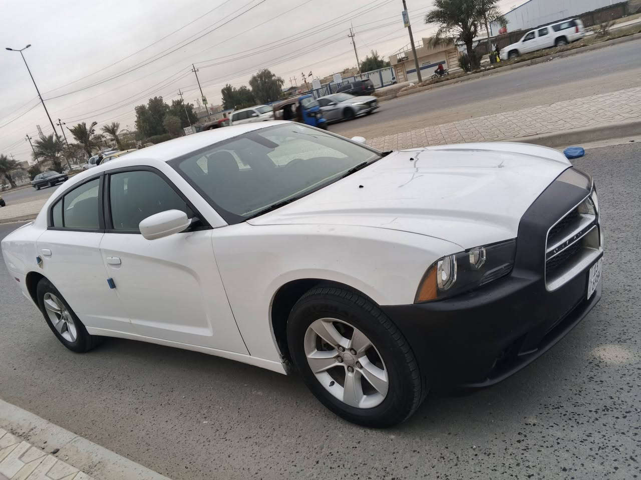 السلام عليكم جارجر موديل 2013 امريكي حادثها بجم حدادية جديدة تخم تاير جديد تبريد تدفئة سنوية جديدة جاهزة من كلشي منظومة لايت زنون رقم ميسان راعيها في ميسان مكانها في ميسان نهاوند السعر 125 وبيها مجال ***********
