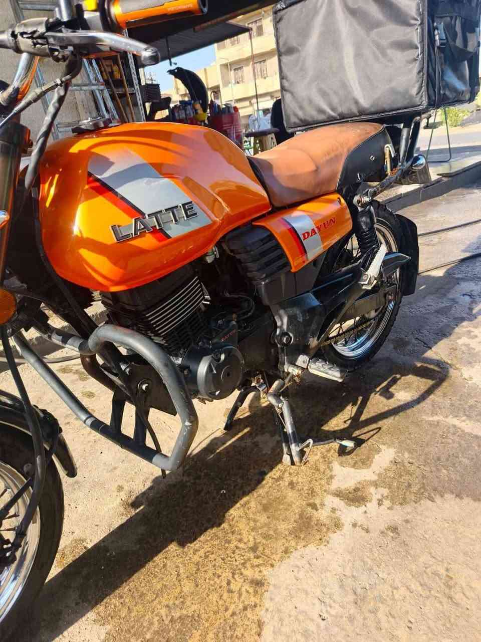 السلام عليكم ديوان لاتي موديل 2022 للبيع مرقم قادسيه لوحات انكليزي مشروع وطني بيه نقوصات بسيطه
عنواني حي الإعلام بغداد تقاطع درويش مليون 1700وبيه مجال للشراي للاستفسار ***********
