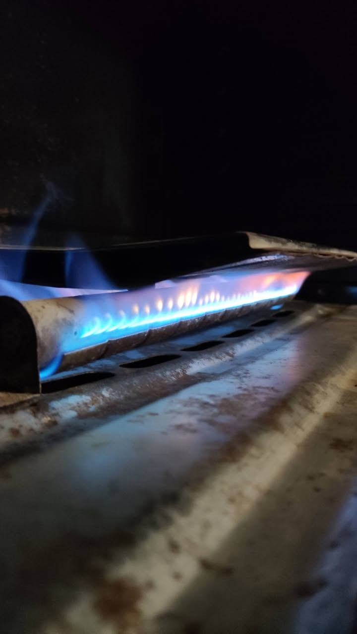 السلام عليكم طباخ مصري عشتار ستيل نضافه فول نار فول داخل خارج كله نضيف وشغال تجي تفحص وتأخذ السعر 150 العنوان بابل مركز


**إذا كنت صاحب هذا الإعلان وتريد حذفه لأي سبب، رجاءا أرسل رسالة إلى الدعم الفني**