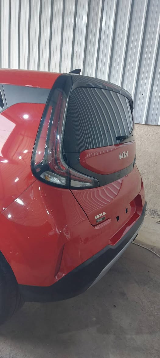 السلام عليكم 
كيا صول 2023 حره بدون رقم تترقم حميع المحافضات
جاهزه كير محرك حداديه مانقصها اي شي للاستفسار اكثر
الاتصال ***********
