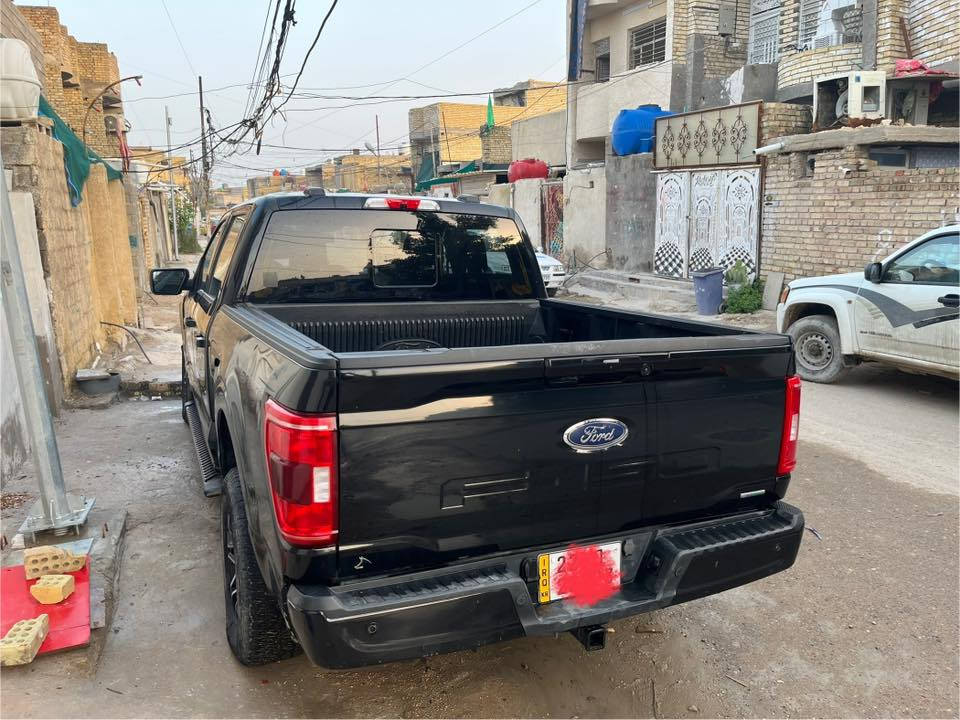 فورد F150 بيكم للبيع او المراس حسب القناعه
فورد F150 بيكم للبيع او المراس حسب القناعه

فورد F150    موديل 2023 للبيع او مراوس 

السعر  : 275 

Ford F-150 XLT

✔️ موديل حديث

✔️ ممشى: 35 ألف ميل فقط

✔️ محرك 6 سلندر توربو EcoBoost – قوة واقتصاد بالوقود

✔️ لون أسود  

✔️ رقم أربيل باسمي وجاهزة للنقل

✨ المواصفات:

• باب طويل (SuperCab) مع بدي قصير – الشكل المرغوب

• شاشة معلومات وترفيه كبيرة

• كاميرا خلفية

• نظام بلوتوث وApple CarPlay / Android Auto

• تحكم بالمقود (ستيرن)

• مثبت سرعة

• حساسات رجوع

• جنوط رياضية STX

• إنارة LED أمامية 

• دفع قوي وثبات عالي

📌 السيارة نظيفة جداً 

📞 للاستفسار:*********** 📞 يوجد واتساب

       العنوان بغداد
