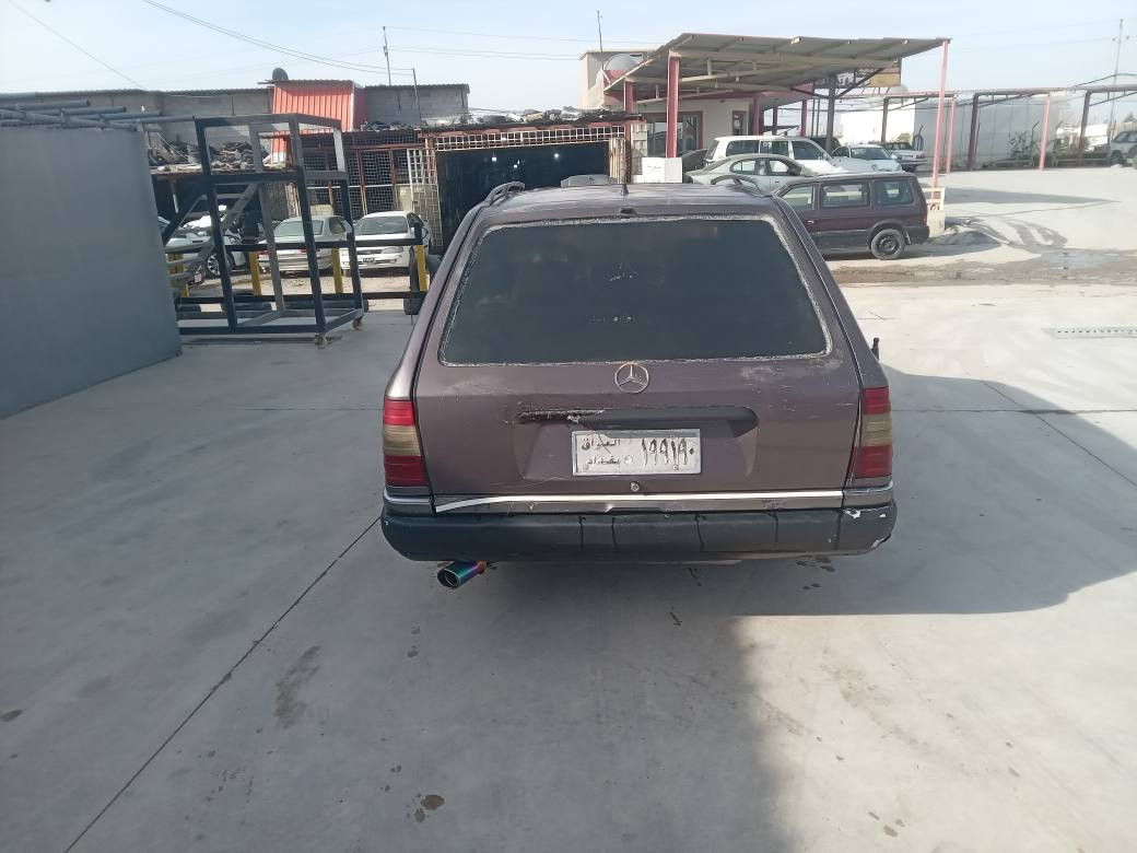 مارسيدس ئارم بلاستيك سليماني مه كينه ئه رنه بي  ٣٠٠٠كير تؤماتيك كيرو مه كينه به شه رت  كاره باي به شه رت ته بريد  مالي دؤسته  ته قه و ره قه ي هه يه  له سليمانيم 20 كه لاو معامه له *********** السليمانية, العراق
