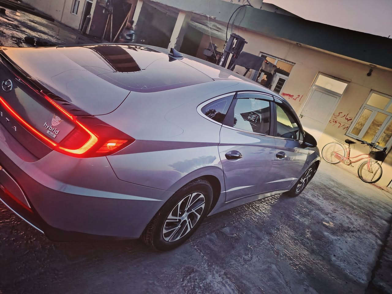 السلام عليكم
سوناته هايبرد موديل 2023 للبيع السعر 160 وبي مجال 
للأستفسار اتصل ع رقم ***********
