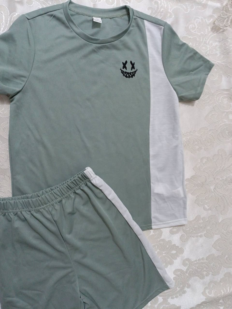 ملابس اطفال صيفي القطعة ع 5 الاف و 4 الاف فقط 🩷 توصيل 5 الاف جميع المحافظات متوفر


**إذا كنت صاحب هذا الإعلان وتريد حذفه لأي سبب، رجاءا أرسل رسالة إلى الدعم الفني**