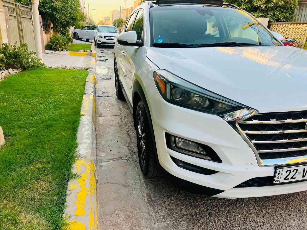 يا الله 
سلام عليكم 
هونداي توسان موديل 2021
سياره بأسمي 
وارد امريكي 🇺🇸فول واحد ع واحد 
لون مميز ابيض ثلجي السياره 
حادث بس بنيد نفسه مصلح 
مكفوله من الشاصي واللغد 
بدون ايرباك 
ماشيه ٧٨ الف 
((ابيع على الفحص وين يعجبك افحص👍))
بيه قطعتين كلير امريكا

مواصفات السياره 👇
🛑محرك 2400
🛑 بصمه تشغيل وابواب وجنطه
🛑 كشنات  تدفئه امامي خلفي ♨️
🛑لايت لد ليلي نهاري
🛑كامرا دوراه 
🛑شاشة لمس تدعم نظام 
🛑 مانع انزلاق / مانع منحدرات
🛑رادارات 360 درجه
🛑اشاره 💡 با لمرايا 
🛑رادار جانبي النقطه العمياء 
🛑بانوراما
🛑رادار امامي ❗️
🛑تحديد مسار+ سياقة آليه
🛑توقف ذاتي 🚳 عند الاقتراب 
‏🛑‎فول تحكم ستيرن
🛑كروز مثبت سرعه 

🛑‏ تبريد  قطعتين 

🛑3 وضعيات قيادة Smart‏-Sport-Normal

🛑اوتو هولد @/توقف ذاتي 

🛑منافذ Usp /Aux /12v

‏‎🛑 حساس اطارات

‏🛑‎السعر 155 بيه مجال قليل 

السياره جاهزه مابيه اي نقص وجديده جداً احلى من الصور
الشراي يتصل ***********
عنوان بغداد غزاليه
