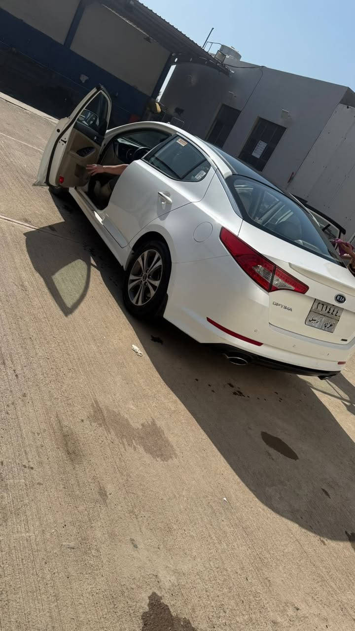 كيا اوبتما ٢٠١٢ فوول مواصفات محرك ٢٤٠٠ سياره جاهزه من كلشي بدون اي نقص السعر 123 رقم هاتف ***********
