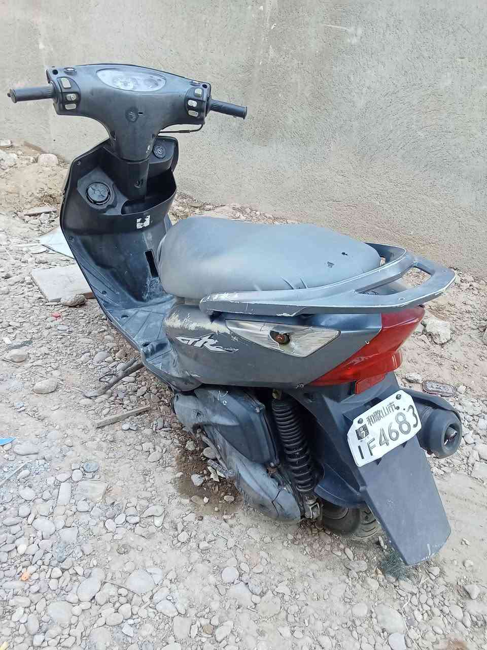 دراجه ماكس 140 للبيع دراجه نظافه فول كهربائيات شغاله دشبول شغال السعر 400 وبيها مجال  ***********
