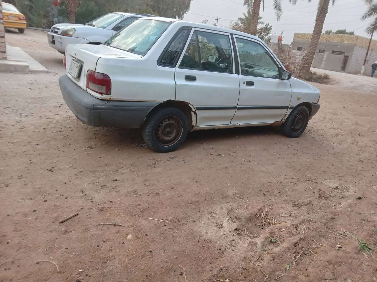 سلام عليكم 
سايبا 2014 سياره مكفوله من ضربه القويه بيهه باردات بسيطات  كير ومكينه مكفولات تخم تاير جديد
سنويه 2028 سلف مال كيه ابرايد جديد دبلات جدد خلفي وامامي السياره جاهزه
مكان ديوانية شاميه  السعر 32 
الاستفسار ***********
