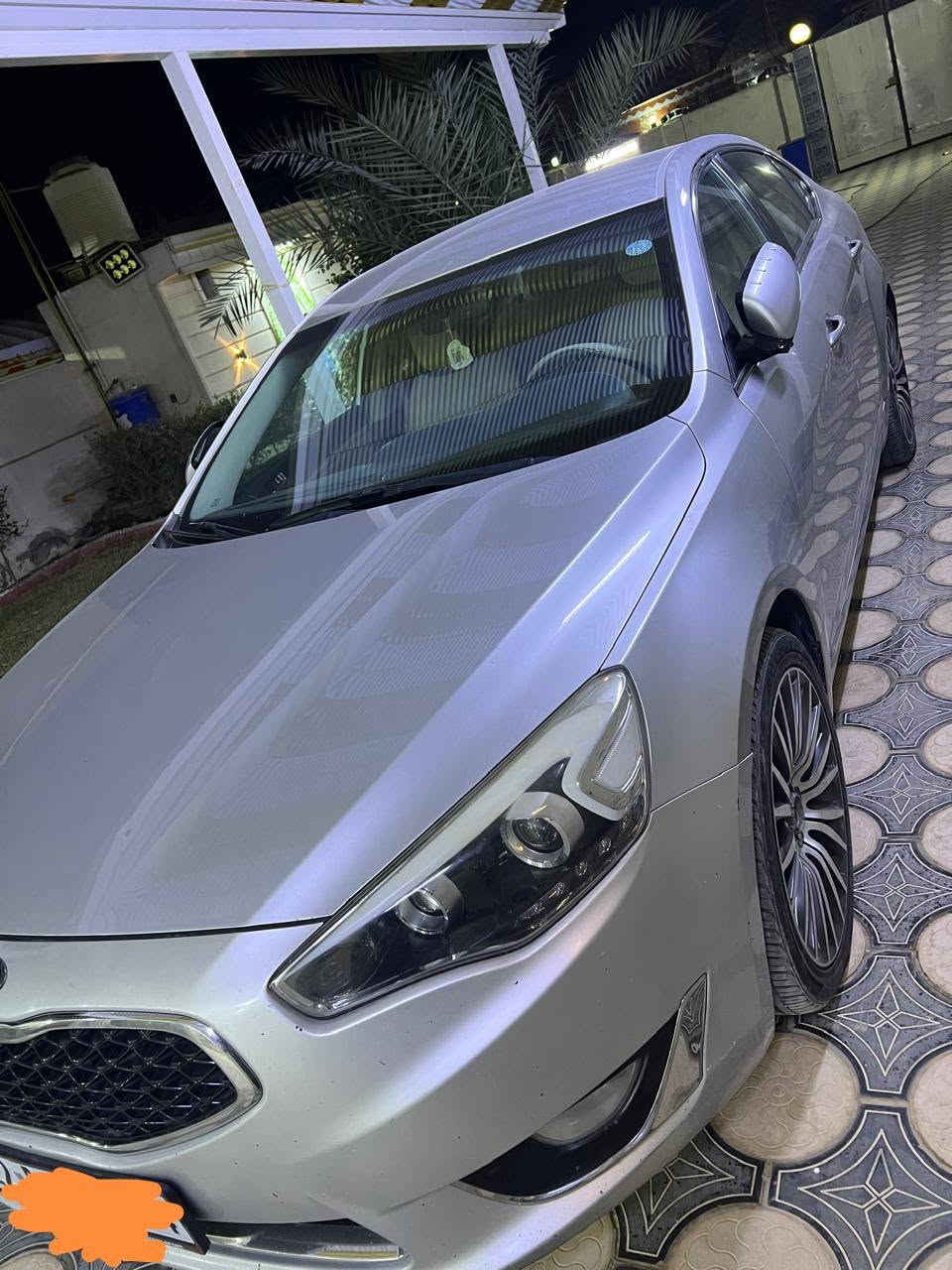 كادنزا ٢٠١٤/vip للبيع
الضرر..
هلال الچاملغ الخلفي بي صبغ بدون داخل مع بارد قليل جدا مقدار الكف في الجامغ الامامي 
خليجيVIP فول مواصفات ماعدى البانوراما 
 رقم اربيل دولي بسمي شرط ثاني يوم تحويل 
السيارة نظيفه  بلادي بالكامل 
التبريد يعمل بشكل ممتاز 
المواصفات 
محرك 3500 دوش 6 سلندر 
 بصمة الابواب الامامية والجنط
نظام ترحيب
انارة بالمرايات والابواب الامامية
كاميرا وحساسات خلفية 
حساس ماسحات
بردة خلفية متحركة 
كشنات كهربائية جلد تدفئة تبريد
لوحة تحكم نضام صوت والتبريد لراكب الخلفي
تحكم كامل بالستيرن
الصوت انفنتي 12 سماعة 
مري شفط مع الاشاير + مرايات قلاب ويه R
وباقي مواصفات الكادينزا 
السعر ١٣٨ وبيها مجال 
***********
