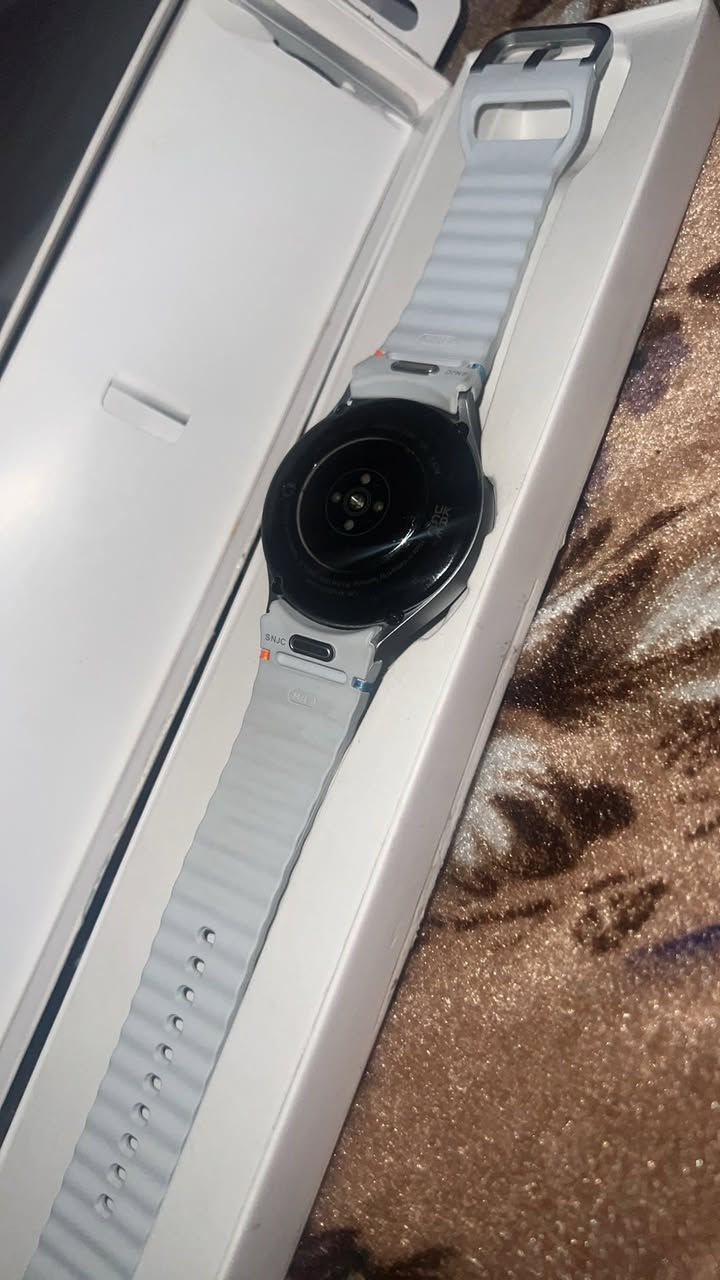 سامسونك حجم 44  اصليه أنطي سعرك وبلعافيه


**إذا كنت صاحب هذا الإعلان وتريد حذفه لأي سبب، رجاءا أرسل رسالة إلى الدعم الفني**