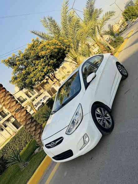 اكسـنت خليجي 2015 
فول مواصفات ⭕️ 
رقم بغداد 
ماشيه 112 
كفالة من الصبغ وبيها غمازه بلقماره خفيفه متبين 
السياره مناقصة ايشي وخير من الله 
السعر 110 - مكاني بغداد الكرخ 
للاستفسار : ***********
