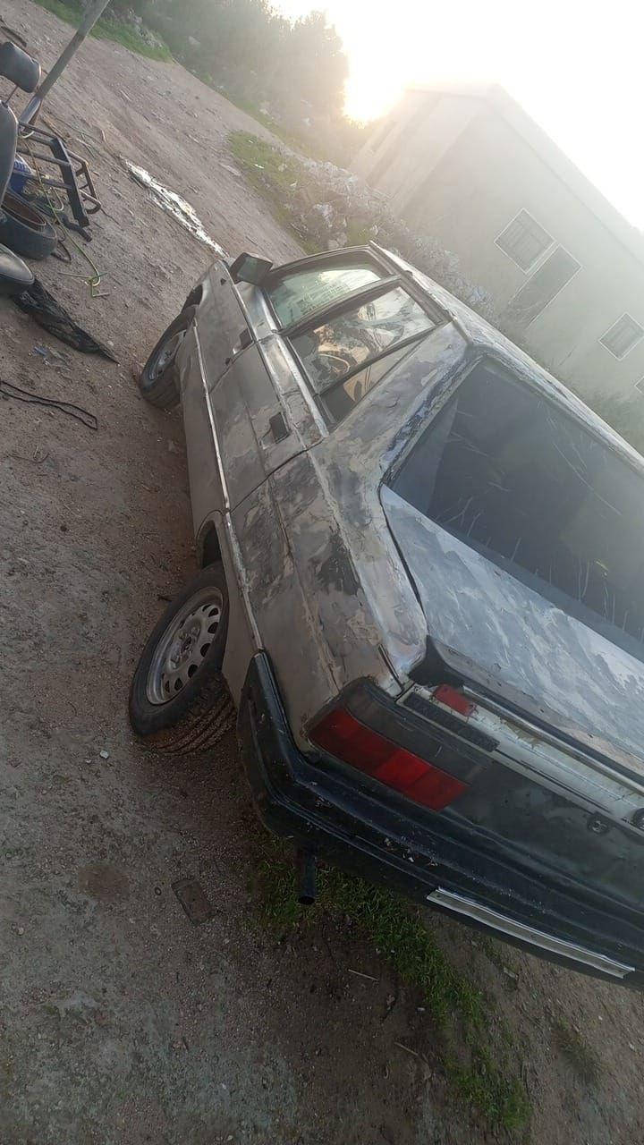 رينو 9 موتير فيتاس توب ميكانيك شركة دواليب مقبولين  بطارية جديدة عكار قبعيت محديدة بدوام وش بويا 700 دولار قابل للتفاوض شي بسيط 81569607 الحال, واسط


**إذا كنت صاحب هذا الإعلان وتريد حذفه لأي سبب، رجاءا أرسل رسالة إلى الدعم الفني**