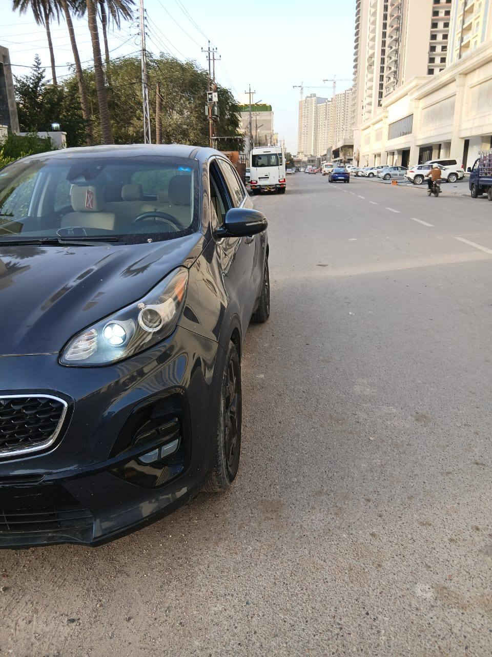 سلام عليكم  بيع او مراوس حسب لقناعة  محتاج فرق كيا سبورتج موديل 2022 وارد امريكي تحكمات تدفه بالكراسي رادار  كامره دوار وبعد بيه موصفات حادثه بنيد ودعاميه  فقط ضربه خفيفه ايرباك دشبول ودرك ماشية 44 رقم بغداد تحويل مباشر لعنوان علي لصالح قرب مجمع رويل ستي ***********
