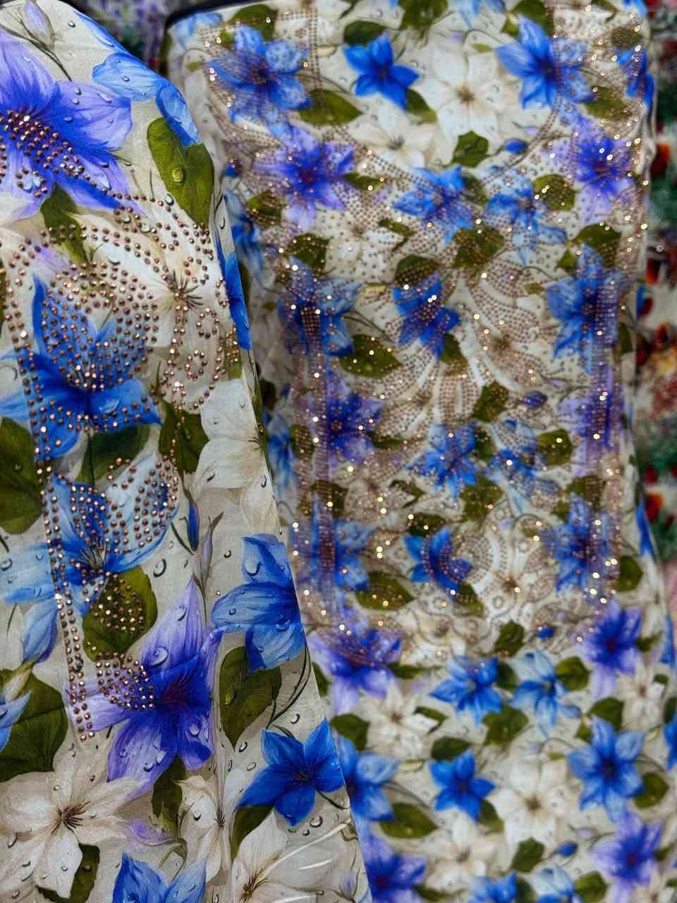 مخور رمضاني موديلات جديده 🌺
خاصة للفساتين والدراعات ودشاديش رمضانيه 😍 

قماشه كشمير 3D الاصلي مابي لايلون 
القطعه مترين ونص مطرز صدر وردن ستراس حراري الاصلي 
توصيل لجميع المحافضات 5.000 
متوفر جمله ومفرد كميات


**إذا كنت صاحب هذا الإعلان وتريد حذفه لأي سبب، رجاءا أرسل رسالة إلى الدعم الفني**