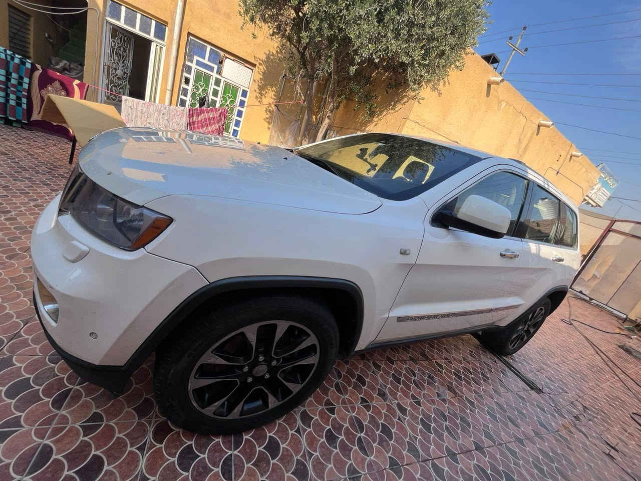 جيب شيروكي وارد خليجي فول مواصفات
واحد ع واحد
مكينه تنقص وتبديل بنيد وجاملغ
رقم بغداد 
سعر165وبيه مجال

للأستفسار الرقم ***********
