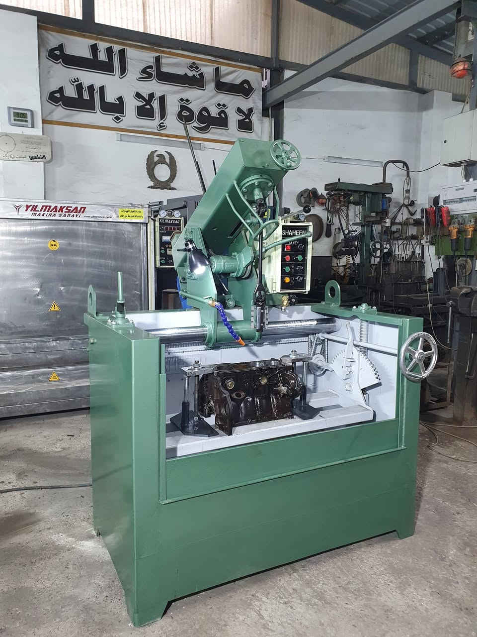 ماكنة بولش السلندرات العدل والمائل الية الحركة نضام هيدروليك متغير السرع تصنيع معمل خراطة الشاهين العنوان كركوك داقوق للاستفسار اتصال بالرقم ***********
