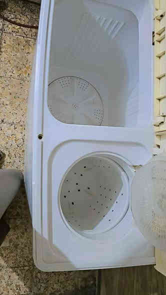غسالة ملابس نوع نوال حجم ١٨ كيلو بلادية وشغاله عل فحص ونظيفة للاستفسار خاص أو واتساب *********** النجف
