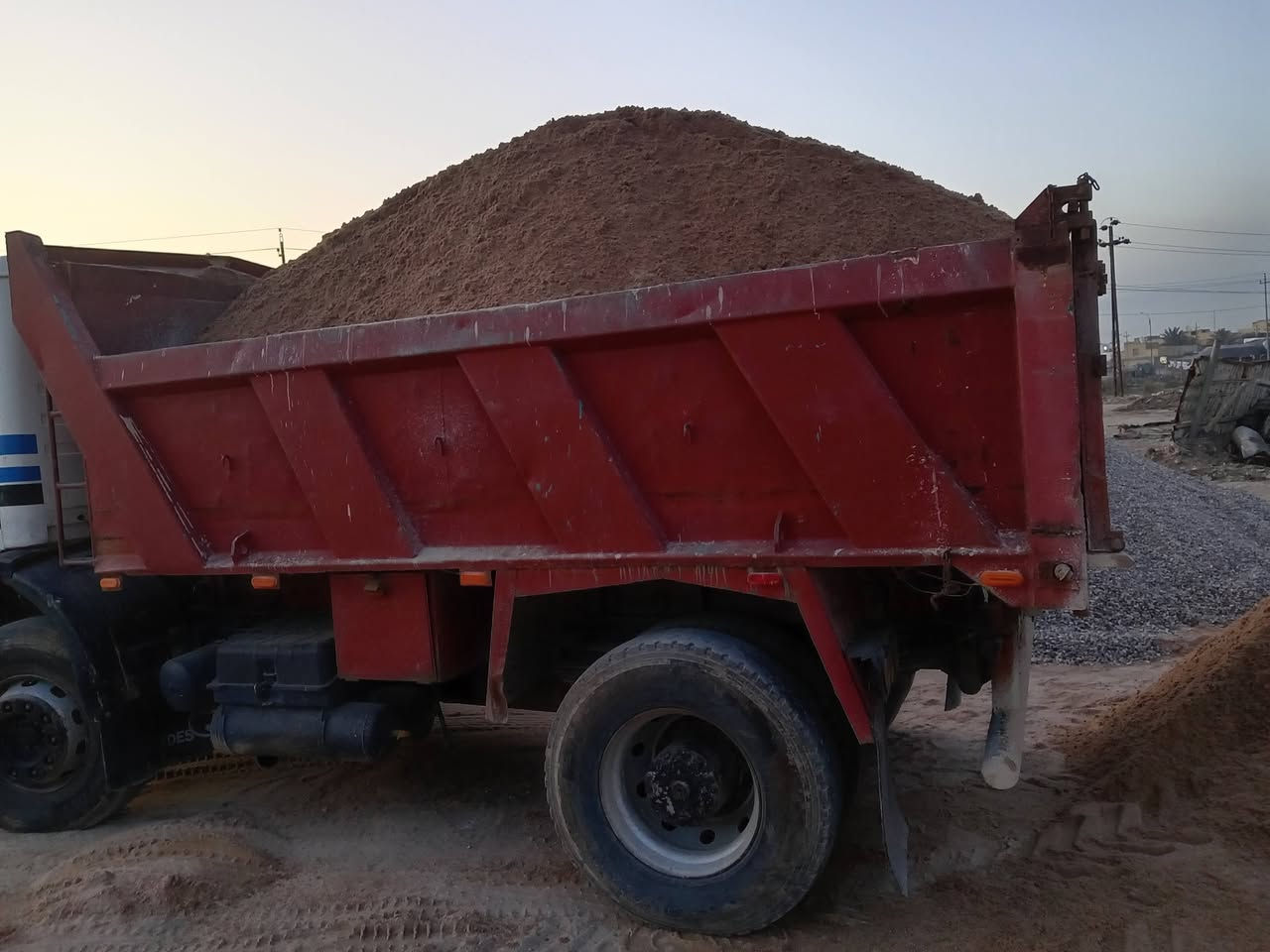 يوجد مواد بناء كافت مواد بناء سعار مناسبه    حمل فول
طن سمنت ٩٥.               تك رمل ١٤٠
تك حصو ١٥٥.                 كنتر رمل ٤٠
كنتر حصو ٤٥.                كنتر مغربل ٥٠
ألف طابوك١٢٥.               كنتر سبيس ٤٠
كنتر زميج 20.               كنتر تراب حلو ١٥
للاستفسار على هذا الرقم
***********

***********
