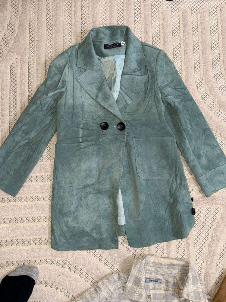 كوتات بالة اوربي 
قماصل طفال


**إذا كنت صاحب هذا الإعلان وتريد حذفه لأي سبب، رجاءا أرسل رسالة إلى الدعم الفني**