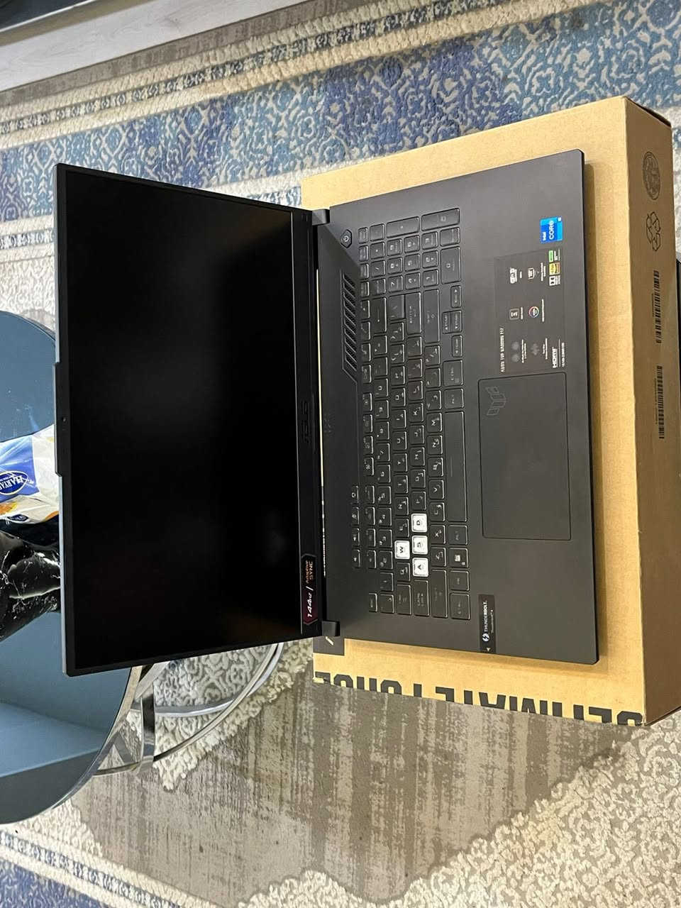 💻 مواصفات اللابتوب للبيع
• الموديل: ASUS TUF Gaming F17 (FX707Z)
• المعالج (CPU): Intel Core i5-12500H (جيل 12 قوي جداً للألعاب والبرامج الثقيلة).
• كارت الشاشة (VRAM): ذاكرة منفصلة بحجم 4GB (RTX 3050 في هذا الموديل).
• الذاكرة العشوائية (RAM): سعة 16GB من نوع DDR4.
• الهارد (Storage): مساحة تخزين سريعة جداً 1TB PCIe G3 SSD.
• الشاشة (Display): بحجم كبير 17.3 بوصة بدقة FHD.
• اللون: رمادي ميكا (Mecha Gray).
• البطارية: 4 خلايا، بقدرة 56 واط في الساعة.
• المنافذ والاتصال:
• يدعم WiFi 6 وبلوتوث.
• منافذ USB 3.2 و USB Type-C.
• الكيبورد: نسخة أمريكية (US English).
النظافة 100‎%‎
للتواصل واتساب
***********

